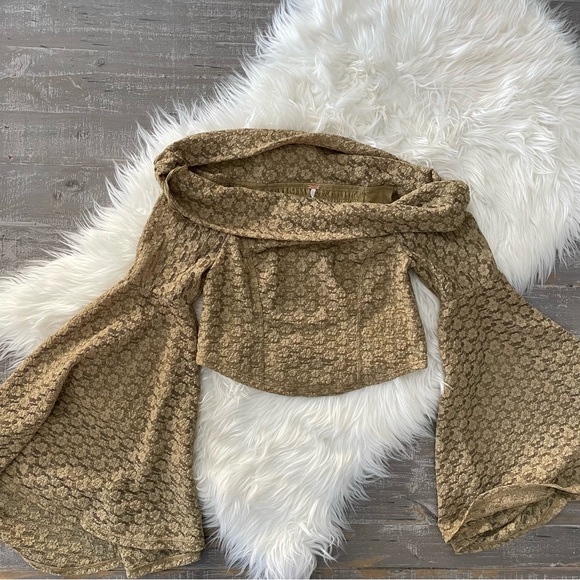 Free People Lola Lace Top Bell Sleeves in Gold Dust, Size XS - Picture 2 of 5